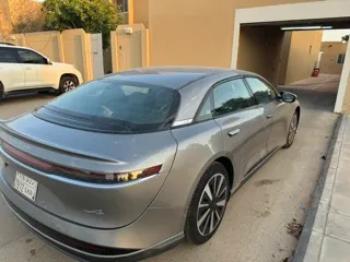 2024 لوسيد اير بيور