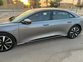 2024 لوسيد اير بيور