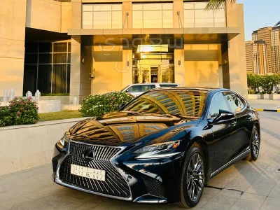 2018 Lexus LS 500h