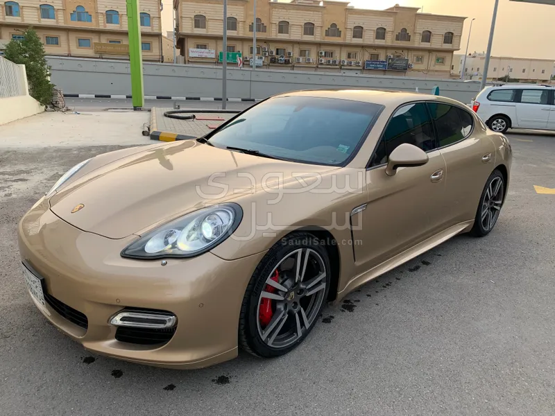 2012 Porsche Panamera Turbo S