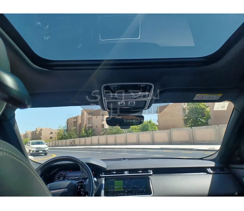 2019 لاند روفر رينج روفر فيلار أر - دايناميك