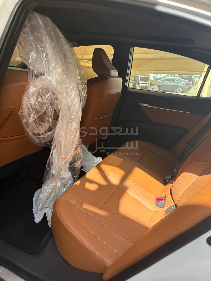 2025 تويوتا كامري غراندي