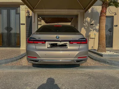 2020 بي ام دبليو الفئة السابعة 750 إل أي إنديفيجوال