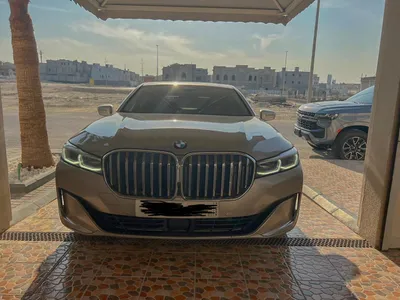 2020 بي ام دبليو الفئة السابعة 750 إل أي إنديفيجوال