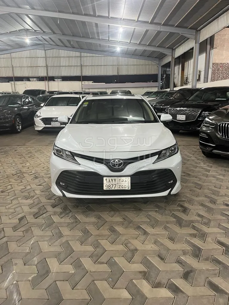 2019 تويوتا كامري
