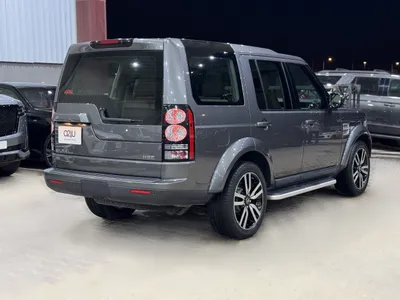 2016 لاند روفر ديسكفري