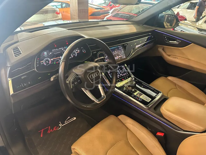 2019 Audi Q8 S Line