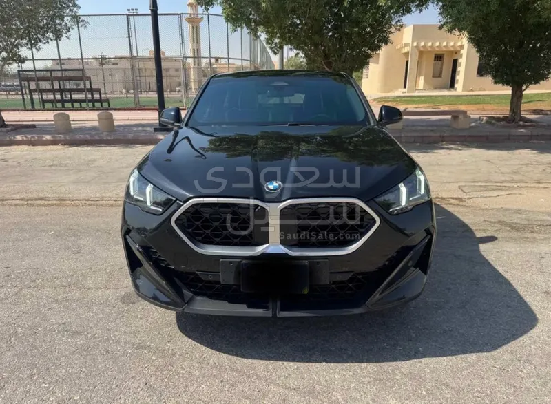 2024 بي ام دبليو الفئة اكس 2