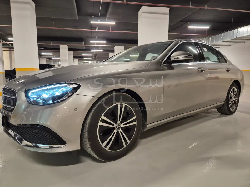 2023 Mercedes-Benz E 200