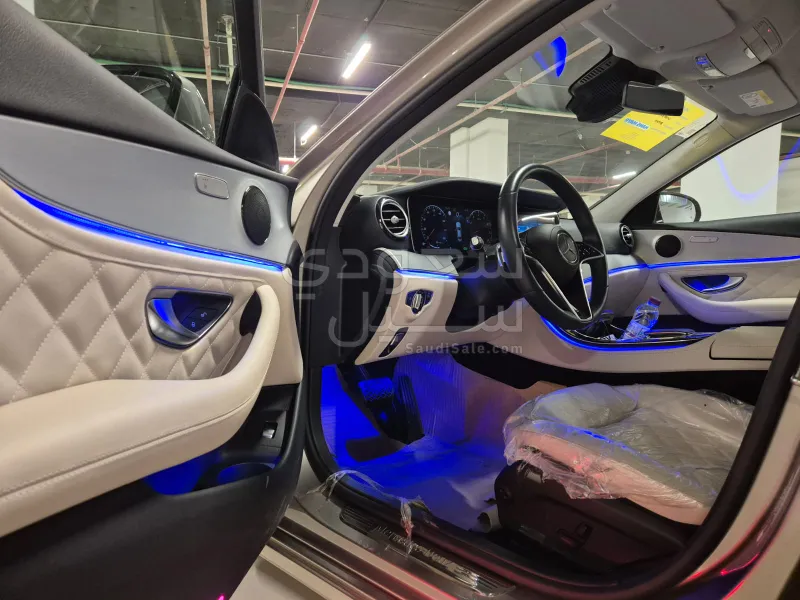 2023 Mercedes-Benz E 200