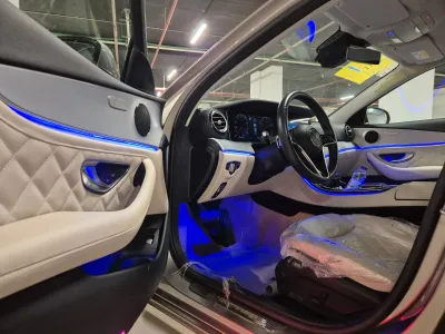 2023 Mercedes-Benz E 200