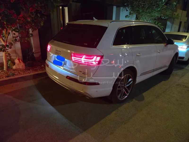 2019 اودي كيو 7