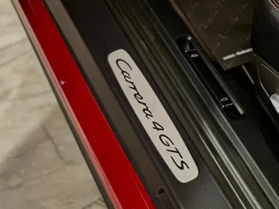 2015 Porsche 911 Carrera 4 GTS