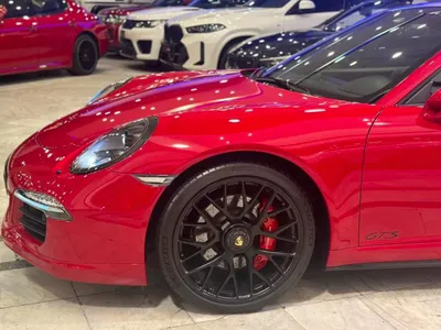 2015 Porsche 911 Carrera 4 GTS