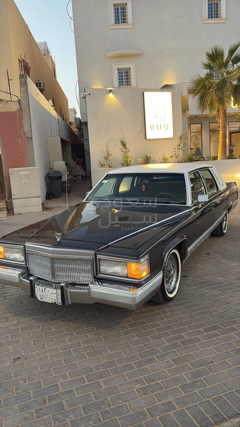 1992 كاديلاك فلييت ود