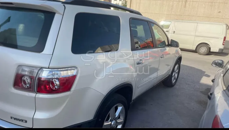 2008 GMC Acadia