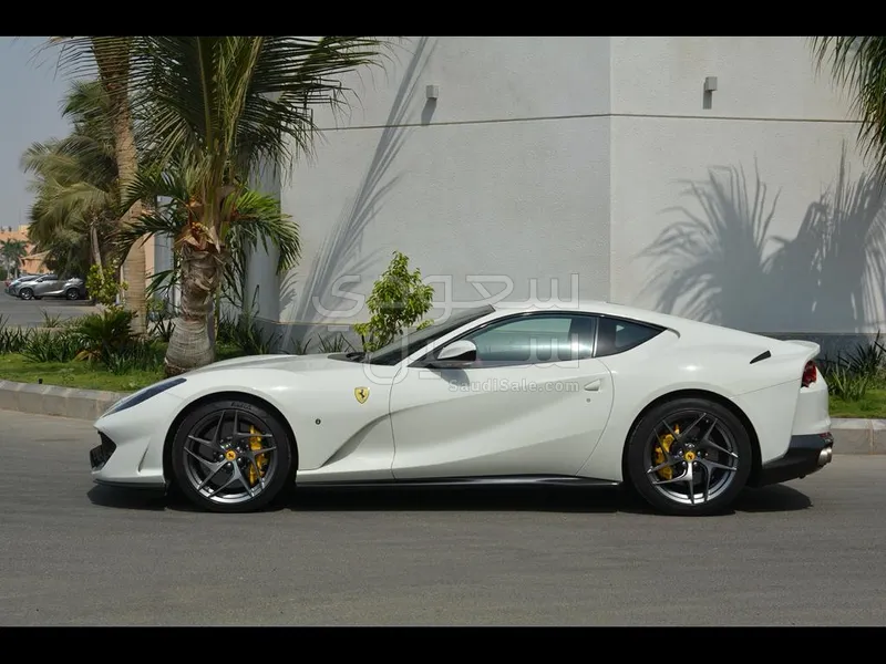 2018 Ferrari 812 Super Fast