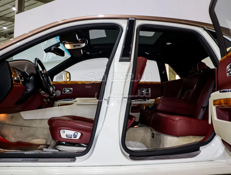 2012 Rolls-Royce Ghost