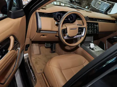 2024 لاند روفر رينج روفر اس في اوتوبيوغرافي