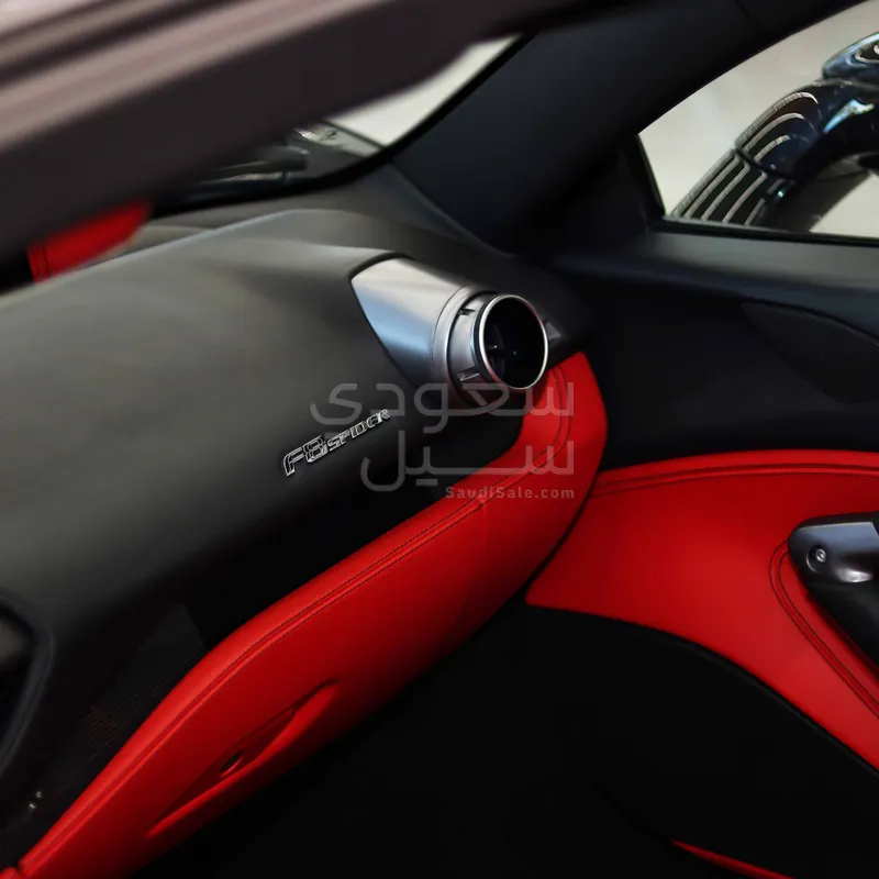 2021 Ferrari F8 SPIDER