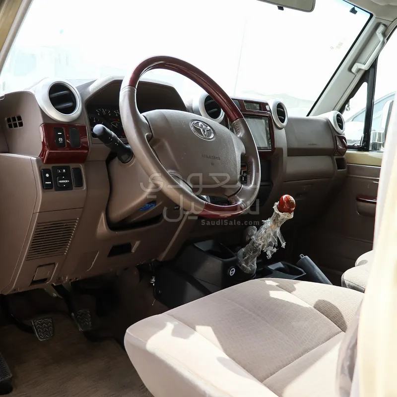 2021 تويوتا لاند كروزر شاص