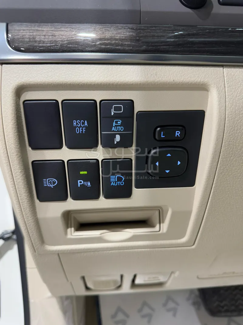 2021 تويوتا لاند كروزر في اكس  اس