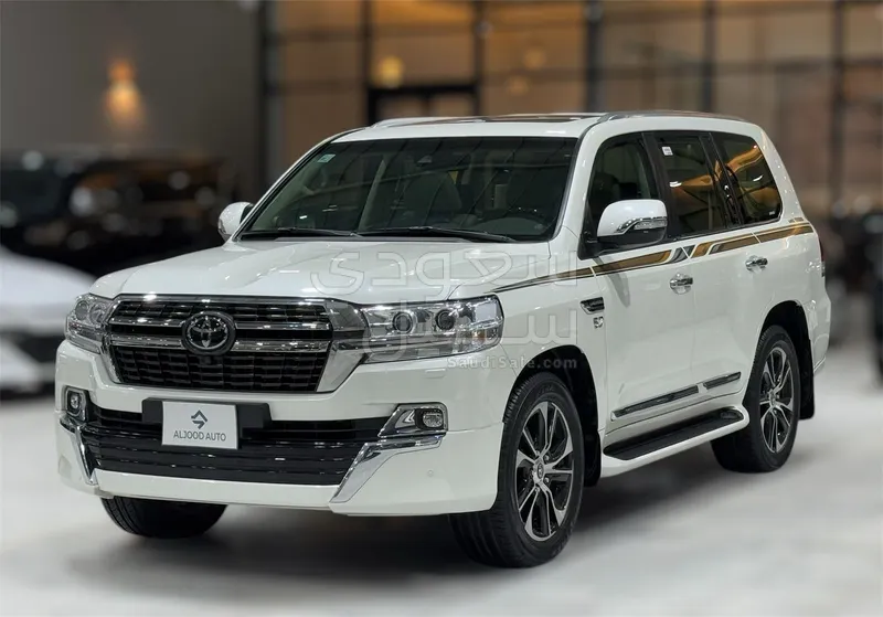 2021 تويوتا لاند كروزر في اكس  اس