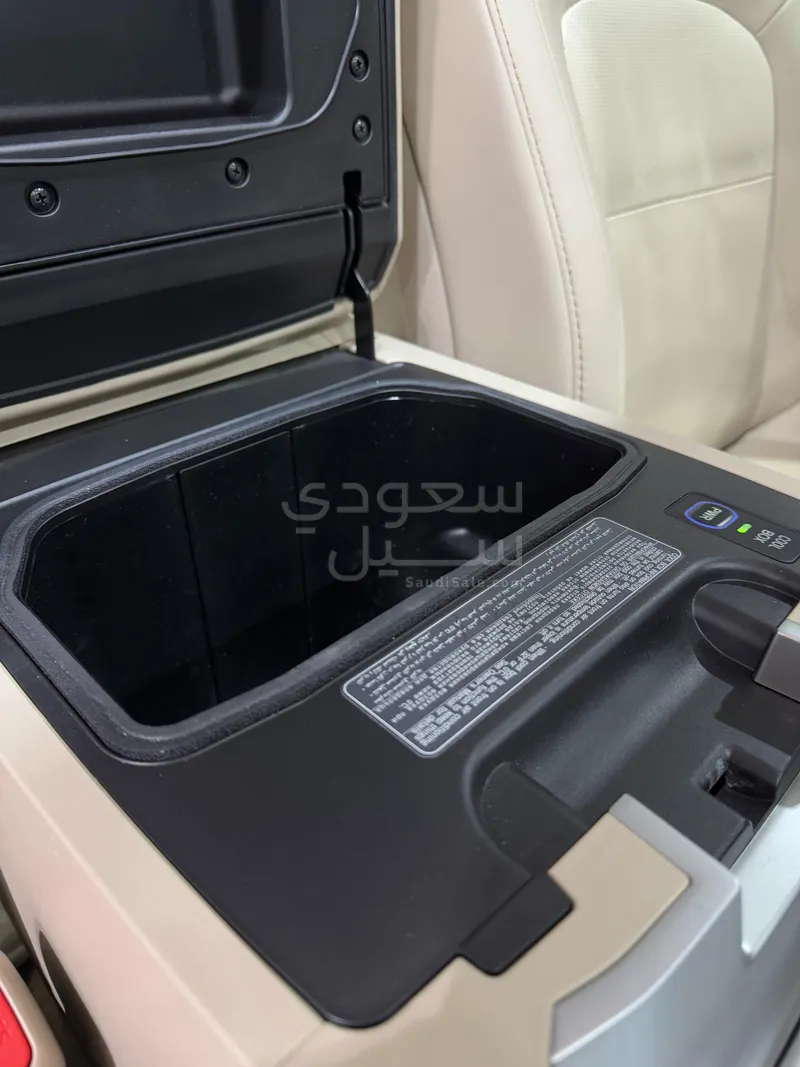 2021 تويوتا لاند كروزر في اكس  اس