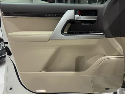 2021 تويوتا لاند كروزر في اكس  اس