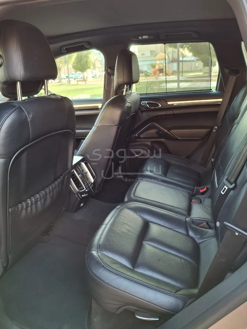 2015 Porsche Cayenne Turbo S