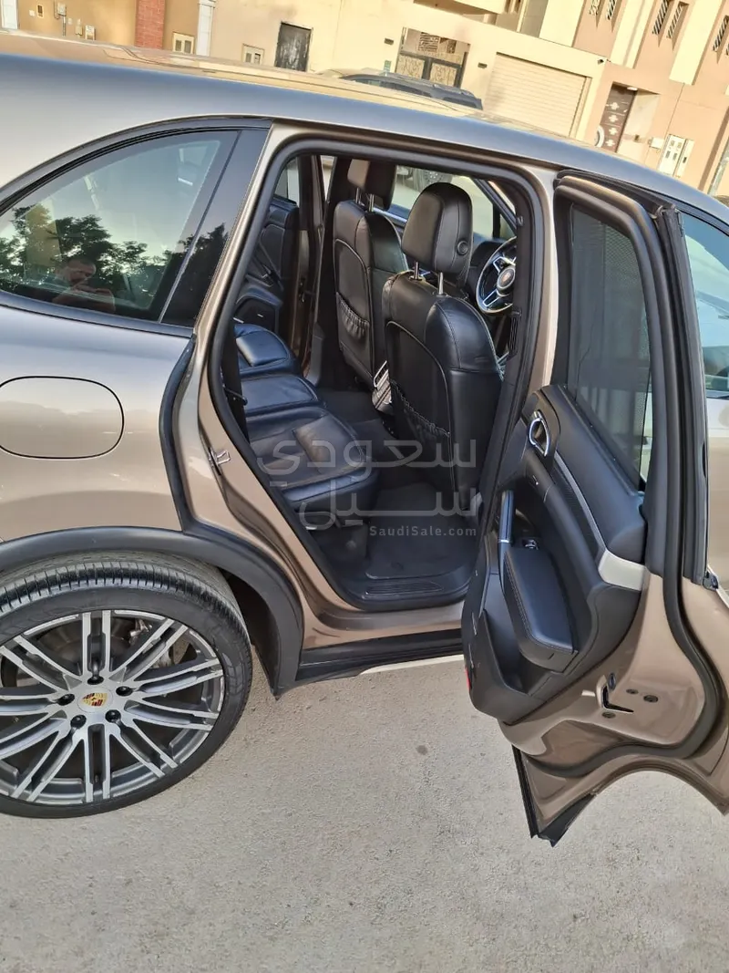 2015 Porsche Cayenne Turbo S