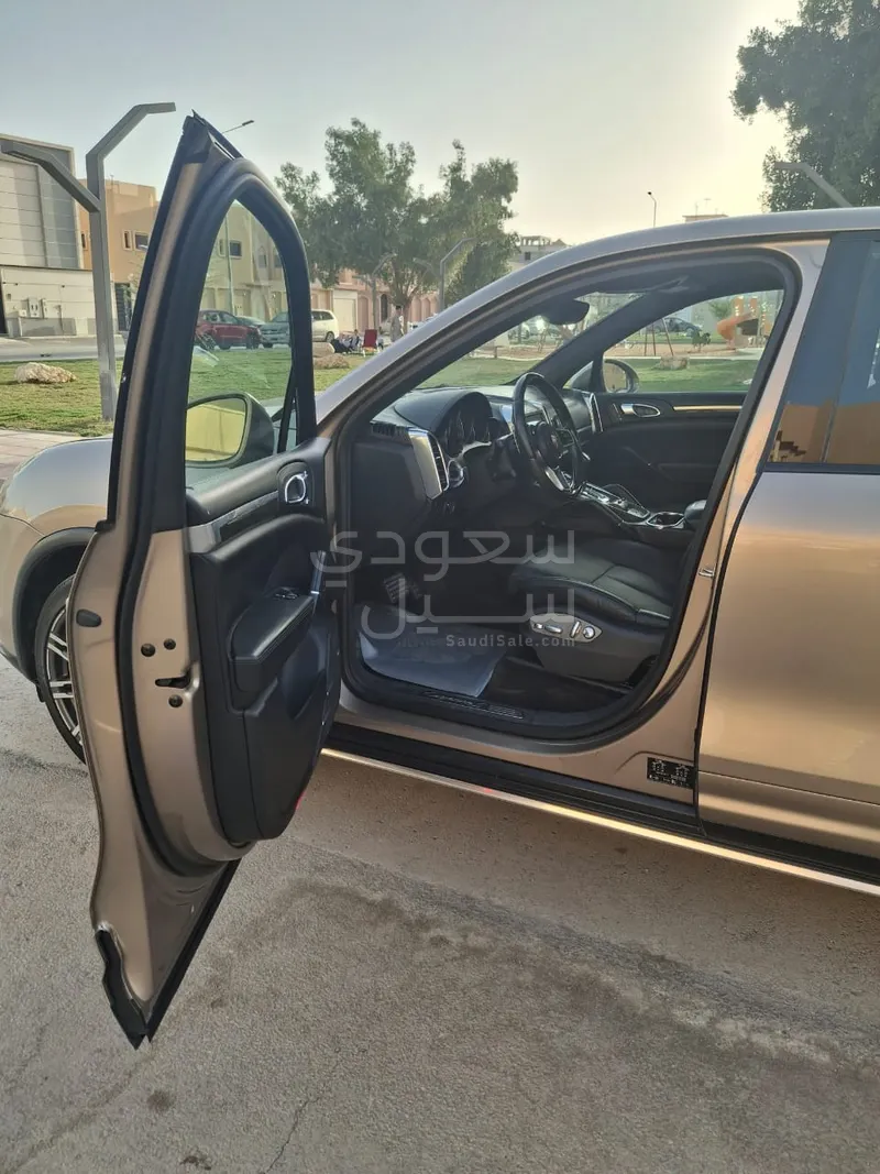 2015 Porsche Cayenne Turbo S