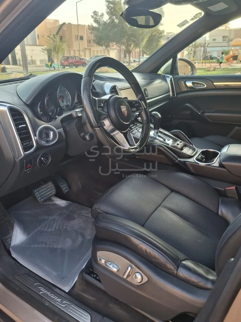 2015 Porsche Cayenne Turbo S