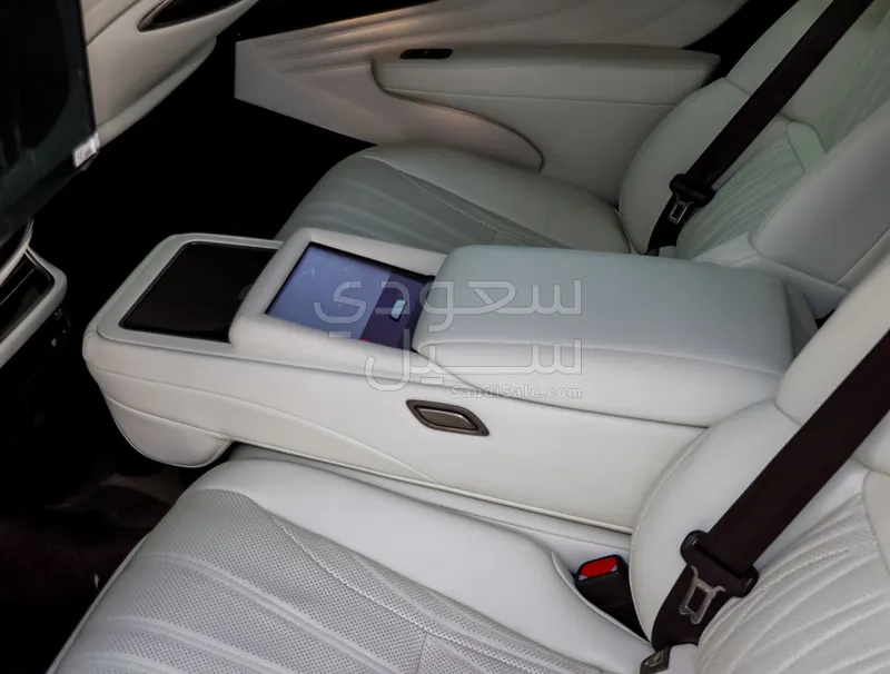2018 Lexus LS 500