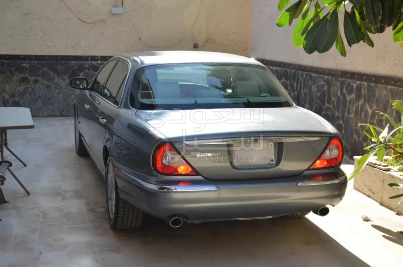 2006 جاكوار اكس جي ال
