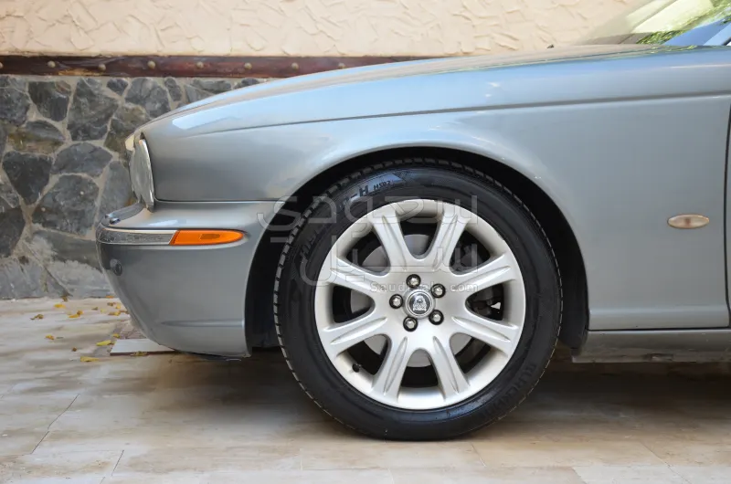 2006 جاكوار اكس جي ال