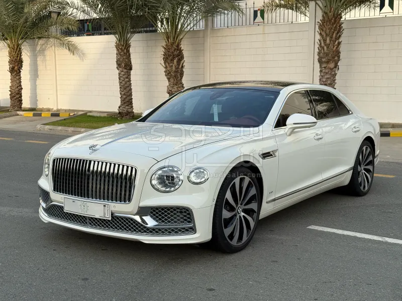 2021 بنتلي كونتيننتل فلاينج سبير سبيد