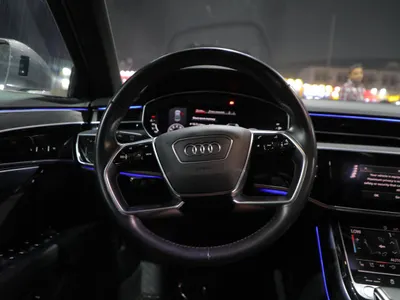 2020 اودي اي 8 ال 55تي اف اس أي