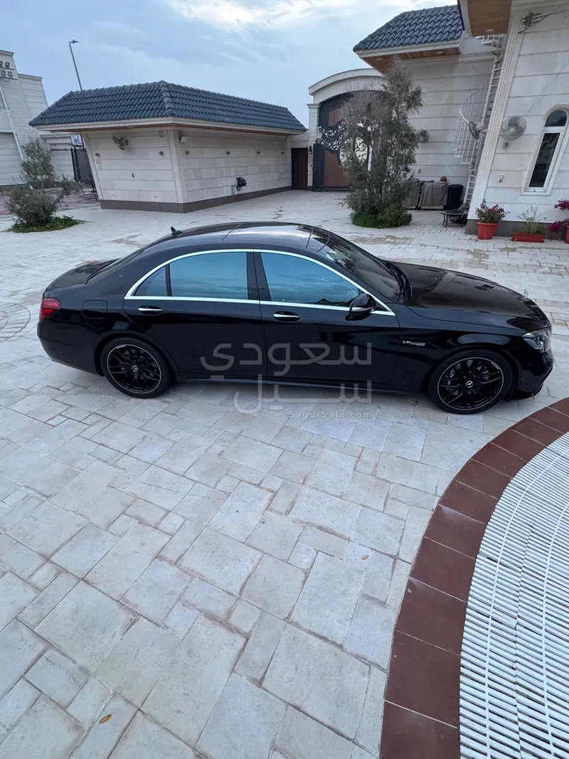 2019 Mercedes-Benz S 63 AMG