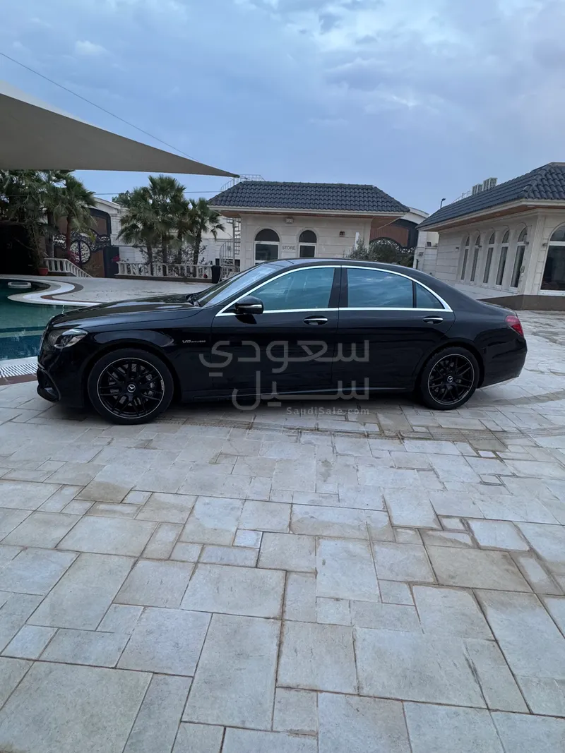 2019 Mercedes-Benz S 63 AMG