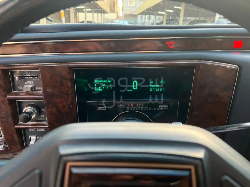 1991 Cadillac Brougham