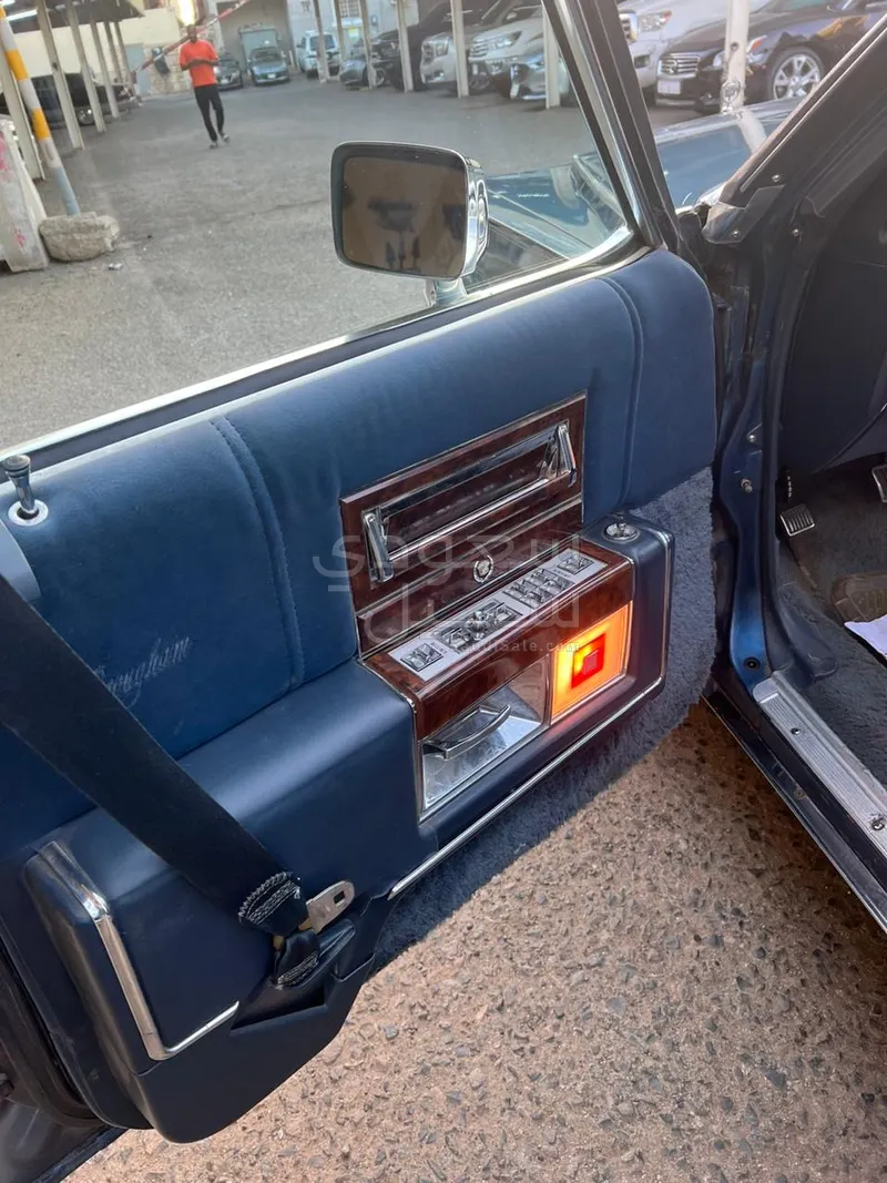 1991 Cadillac Brougham