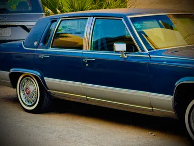 1991 Cadillac Brougham