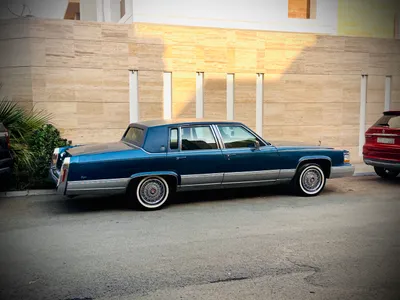 1991 Cadillac Brougham