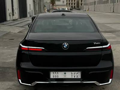 2023 BMW 7 Series 740Li