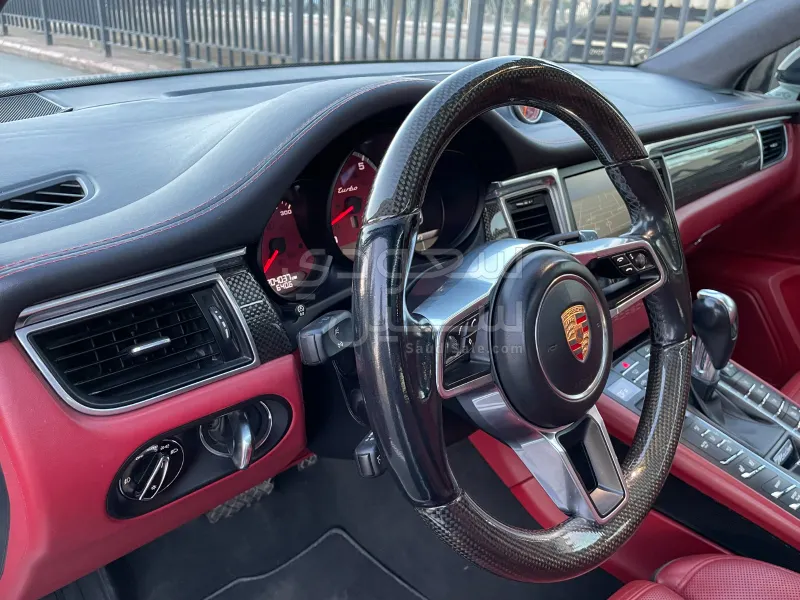 2016 Porsche Macan Turbo