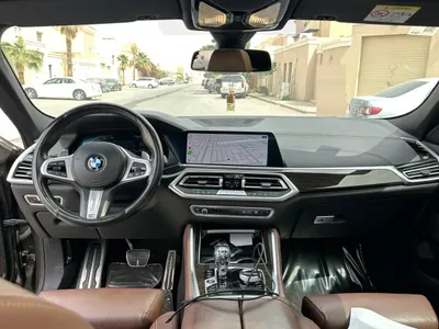 2022 BMW X Series 6