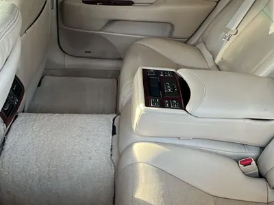 2010 Lexus LS 460