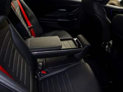 2025 Mercedes-Benz C 200