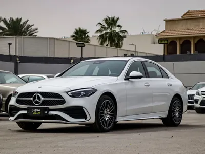 2025 Mercedes-Benz C 200